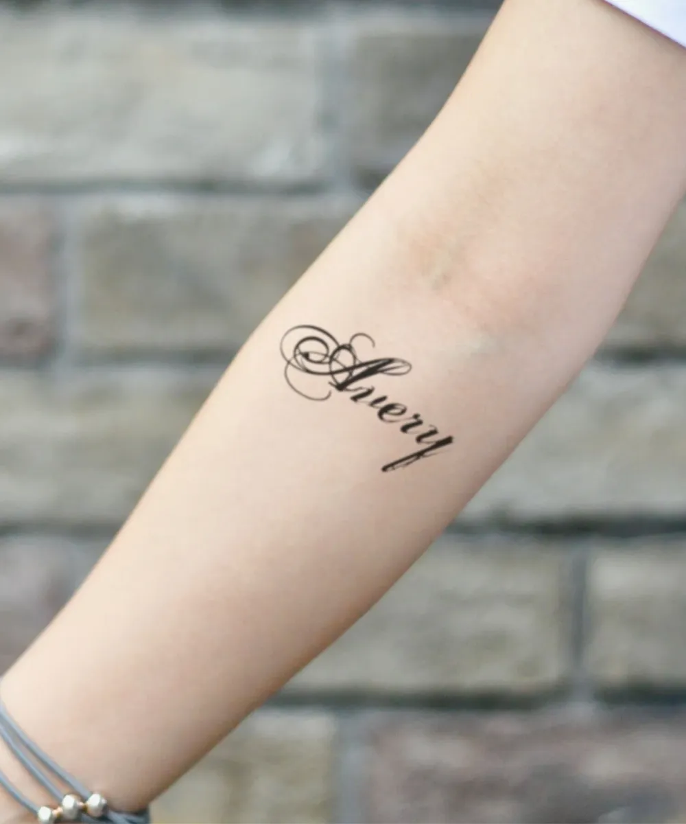 Name & Lettering Tattoos